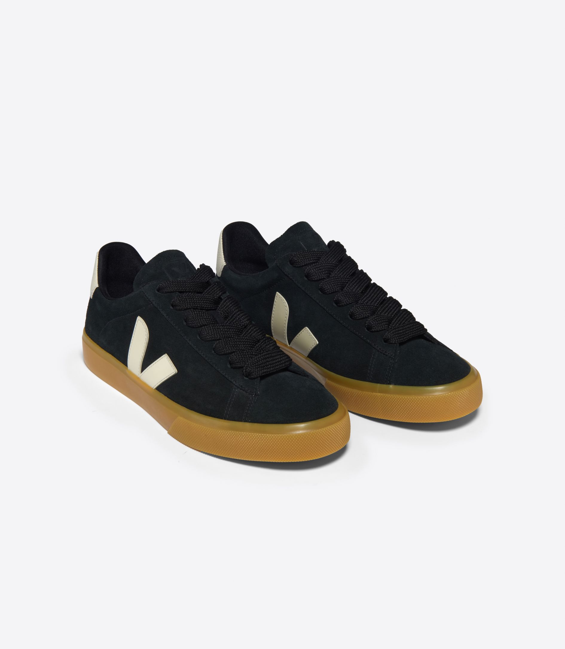 VEJA CAMPO BOLD SUEDE BLACK PIERRE | VJ24511