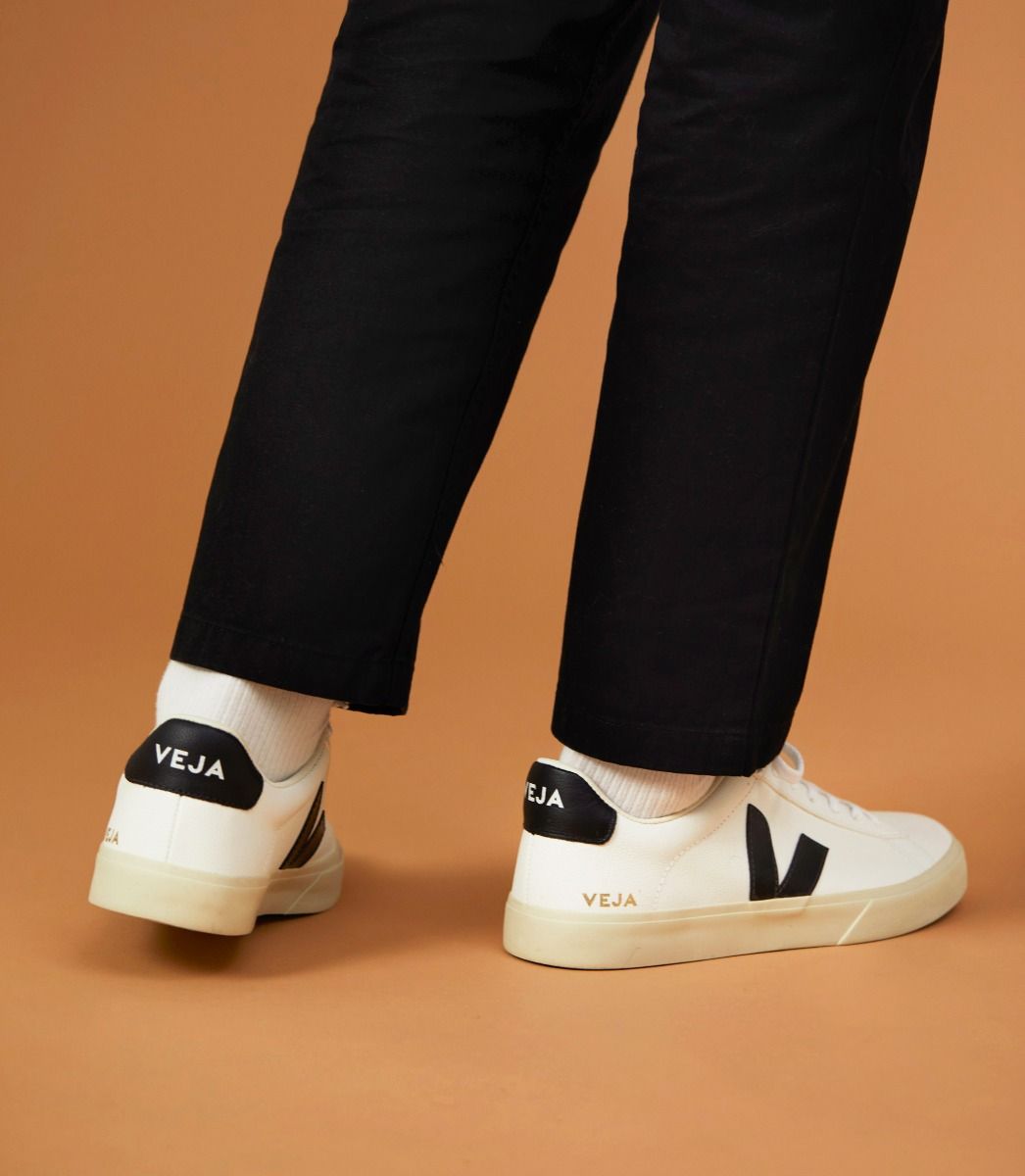 VEJA CAMPO LEATHER WHITE BLACK | VJ24211