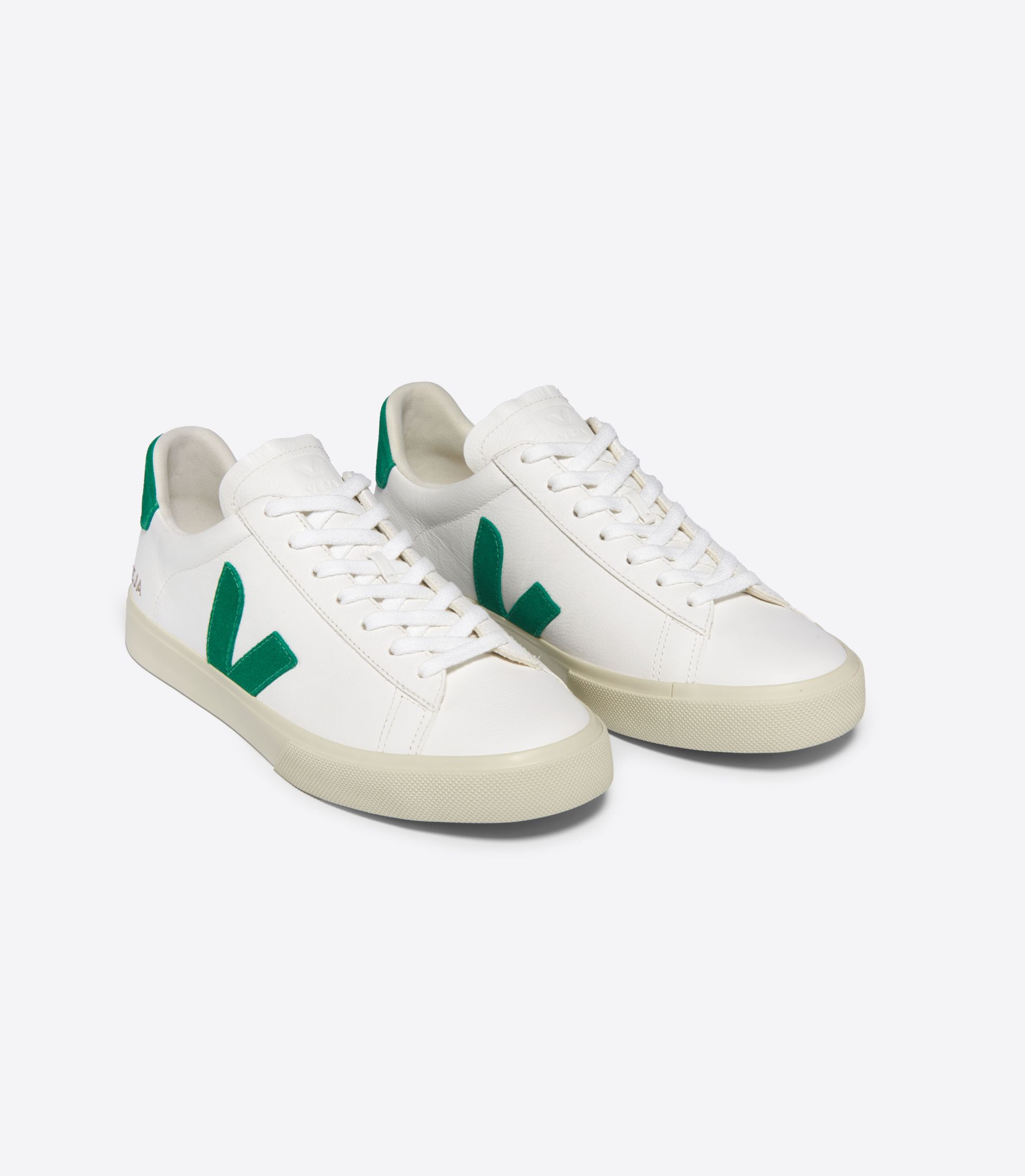 VEJA CAMPO LEATHER WHITE EMERAUDE | VJ24189