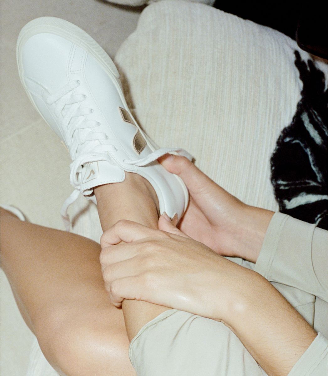 VEJA CAMPO LEATHER WHITE PLATINE | VJ24509