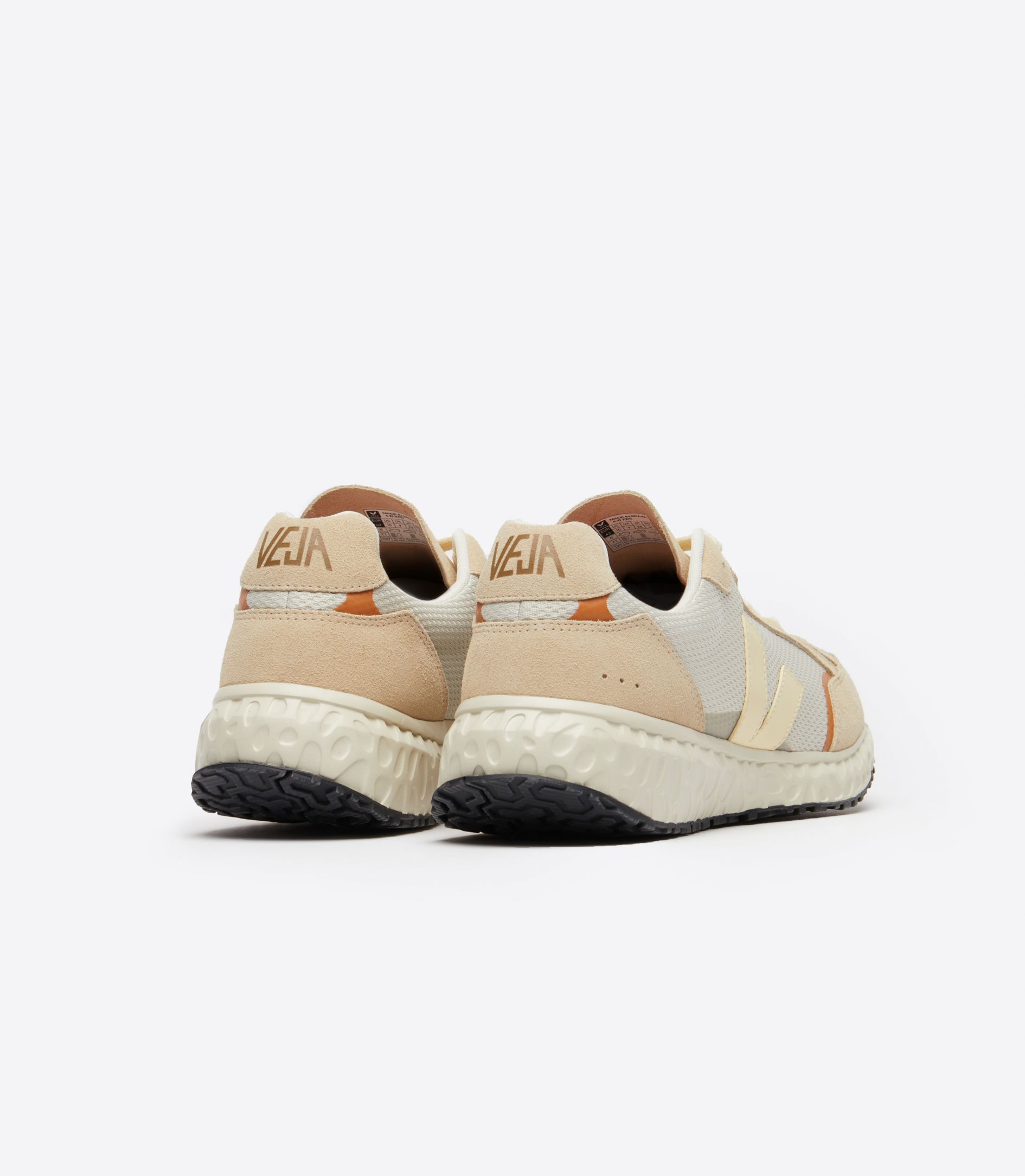 VEJA CONDOR ROYALE ALVEOMESH NATURAL BUTTER | VJ24378