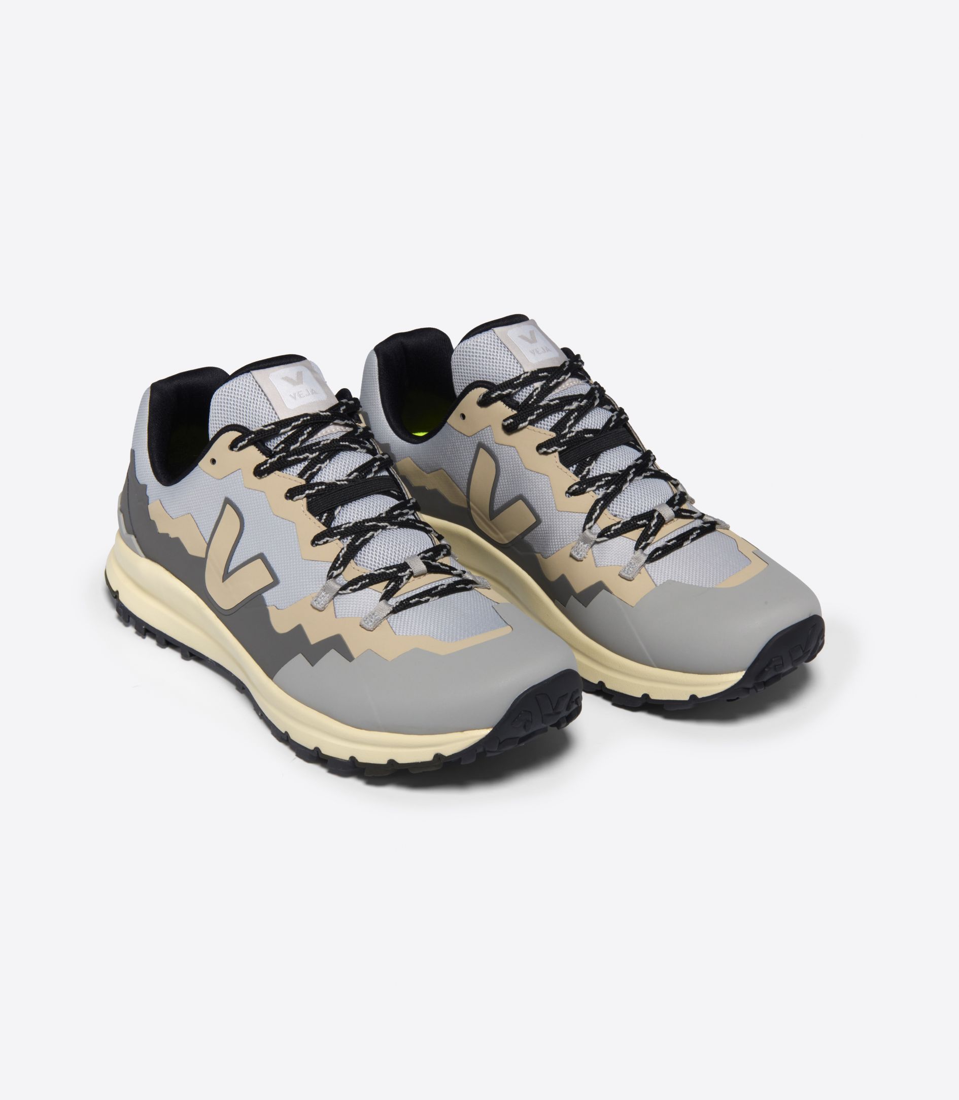 VEJA FITZ ROY LIGHT TREK-SHELL SHARK ALMOND | VJ24424