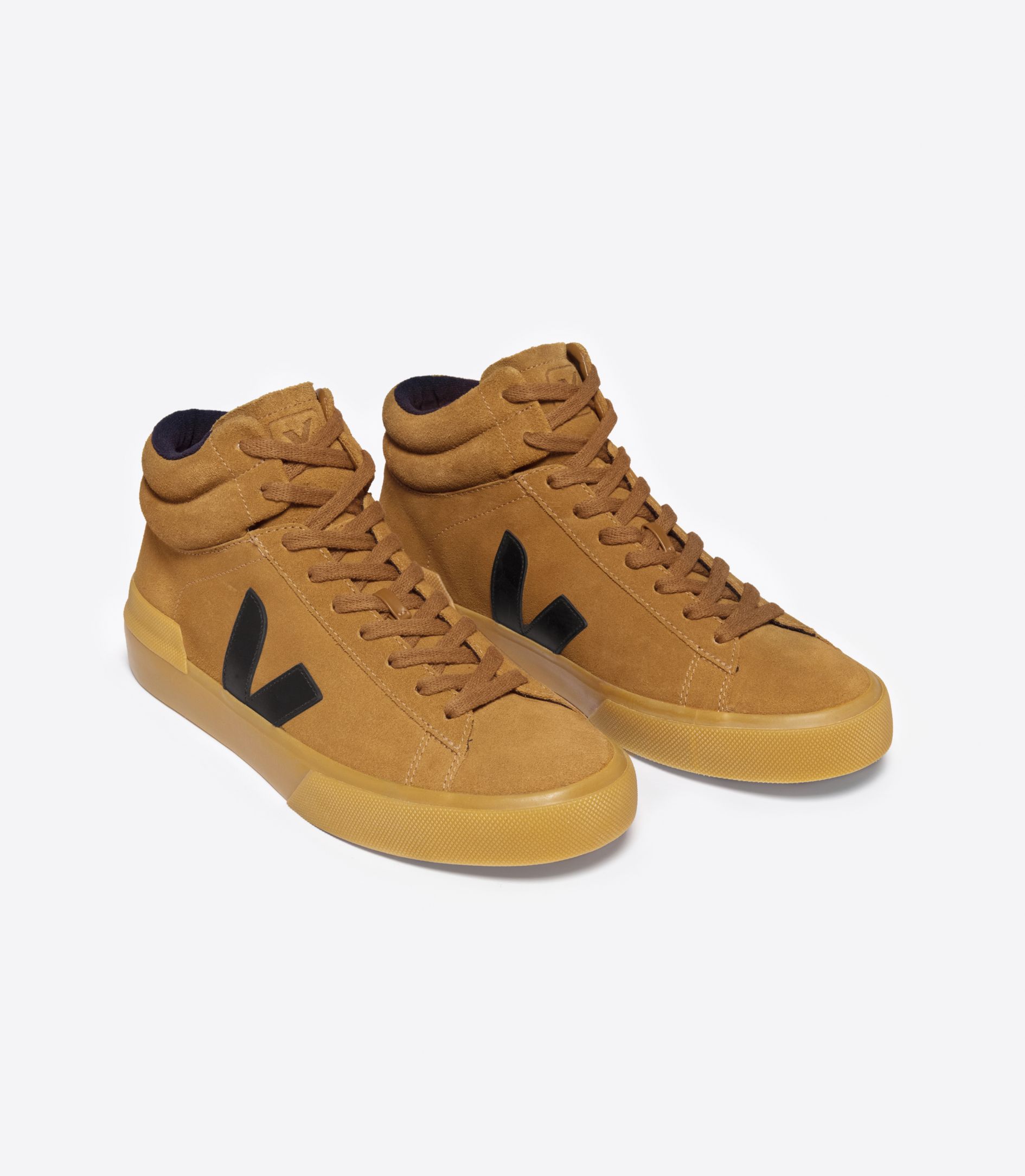 VEJA MINOTAUR SUEDE CAMEL BLACK | VJ24329