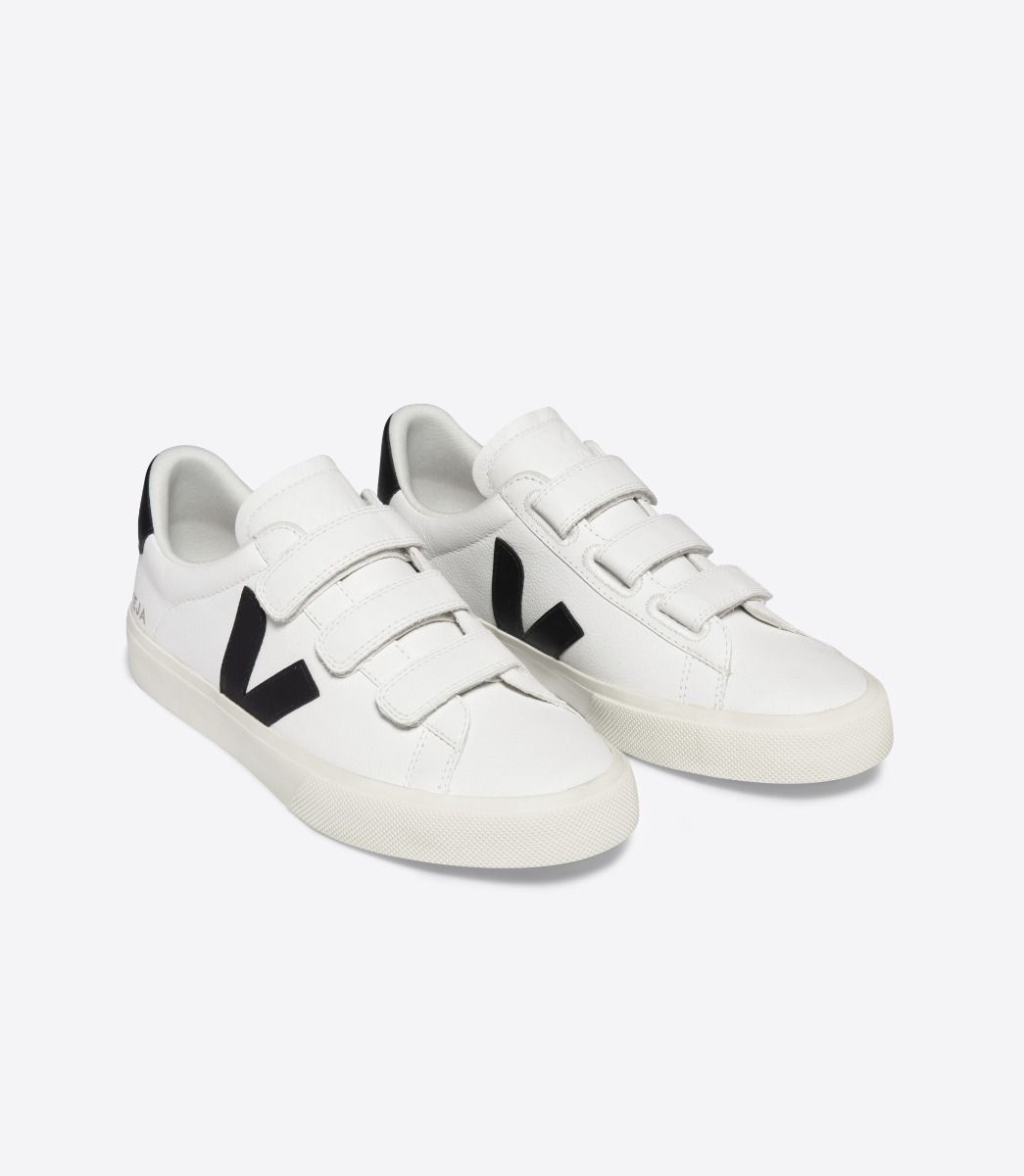 VEJA RECIFE LEATHER WHITE BLACK | VJ24358