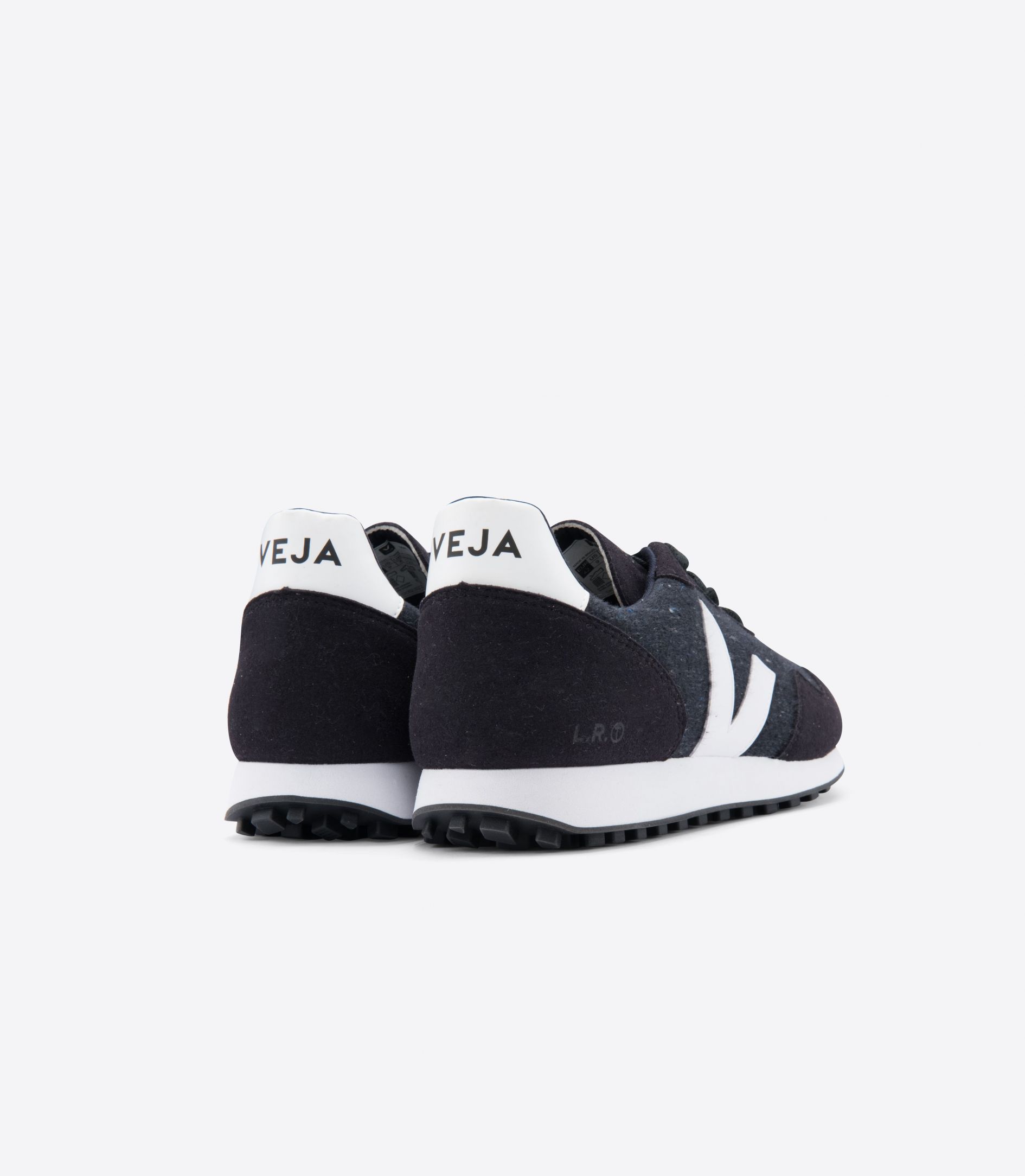 VEJA SDU REC FLANNEL DARK WHITE | VJ24336