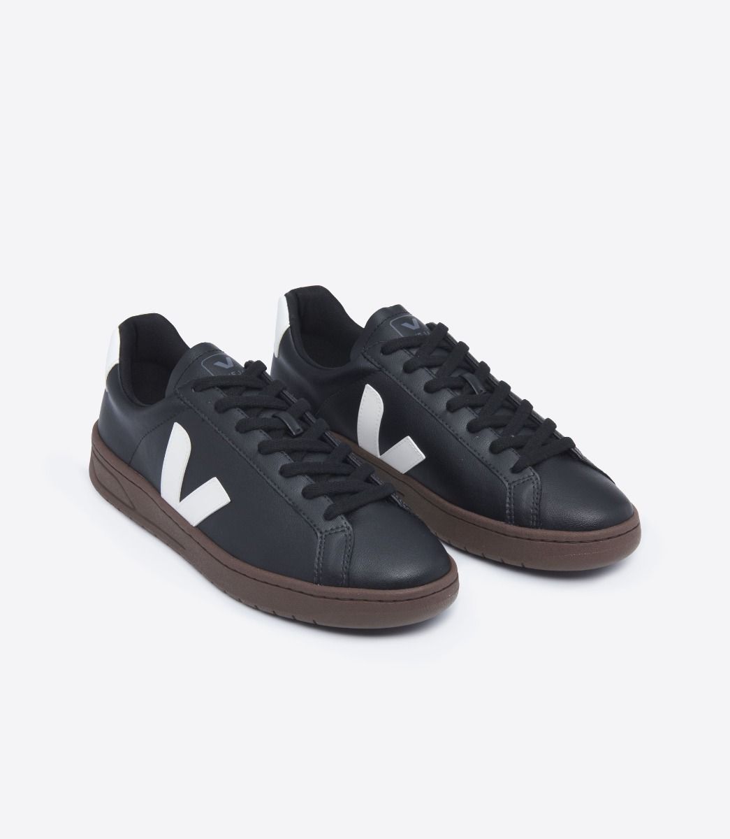 VEJA URCA CWL BLACK WHITE | VJ24345