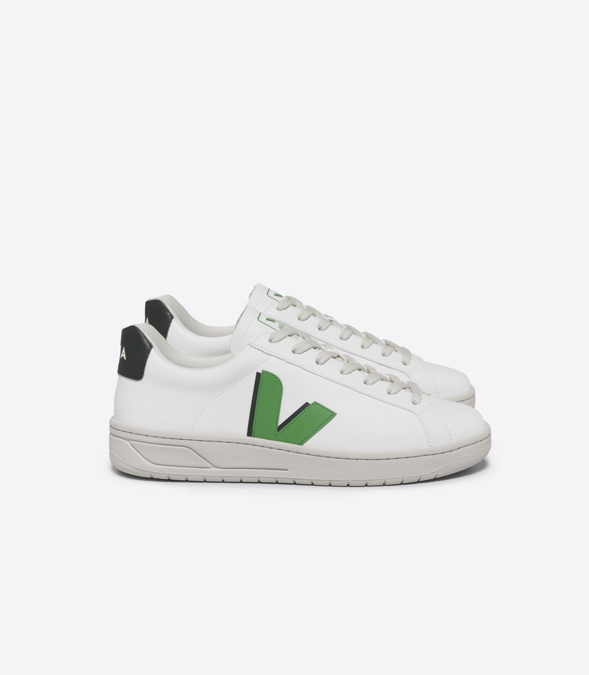 VEJA URCA CWL WHITE LEAF CYPRUS | VJ24348