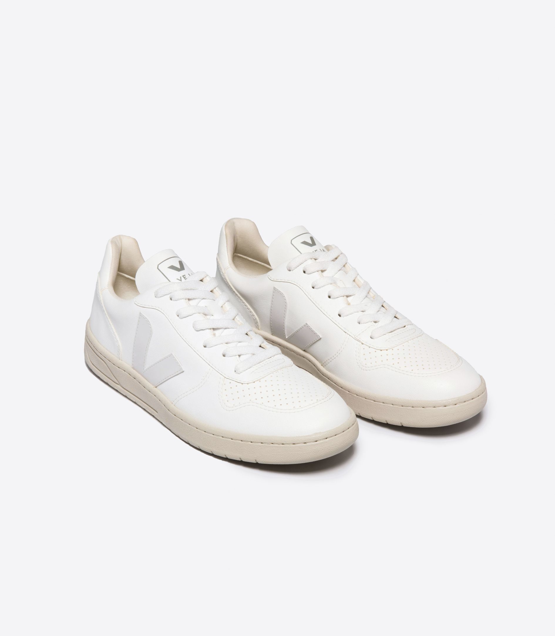 VEJA V-10 CWL FULL WHITE | VJ24246