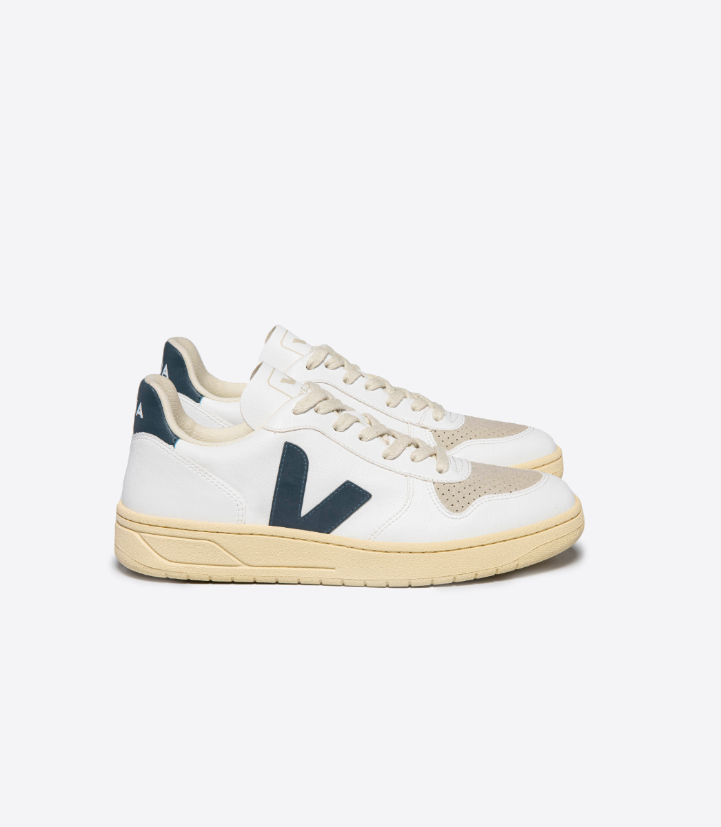 VEJA V-10 CWL WHITE CALIFORNIA | VJ24226