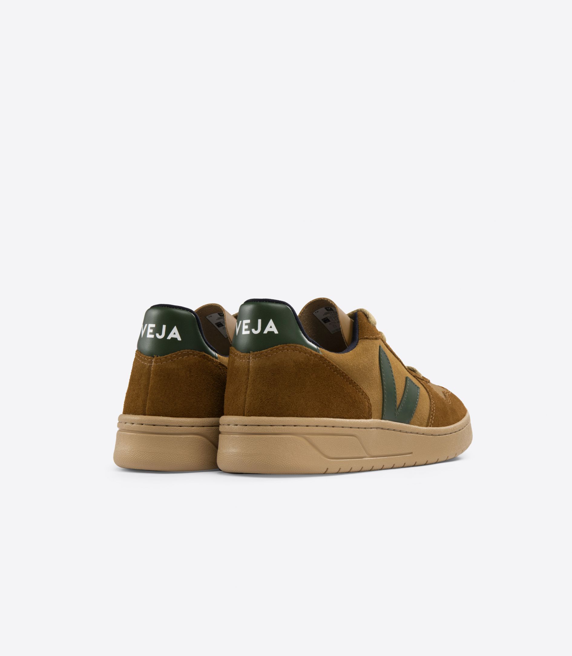 VEJA V-10 SUEDE CAMEL CYPRUS MULTICO | VJ24215