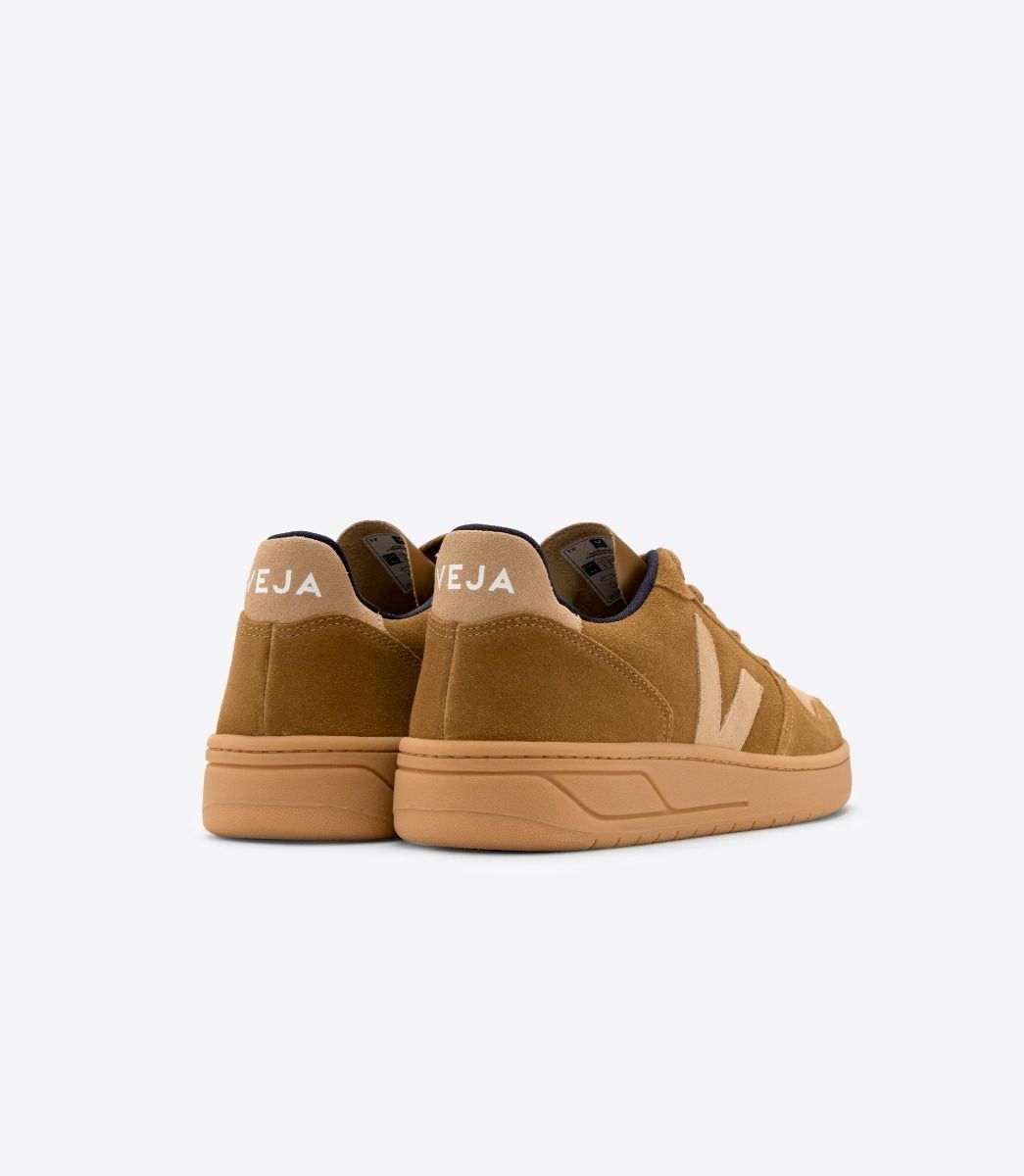 VEJA V-10 SUEDE CAMEL DESERT | VJ24212