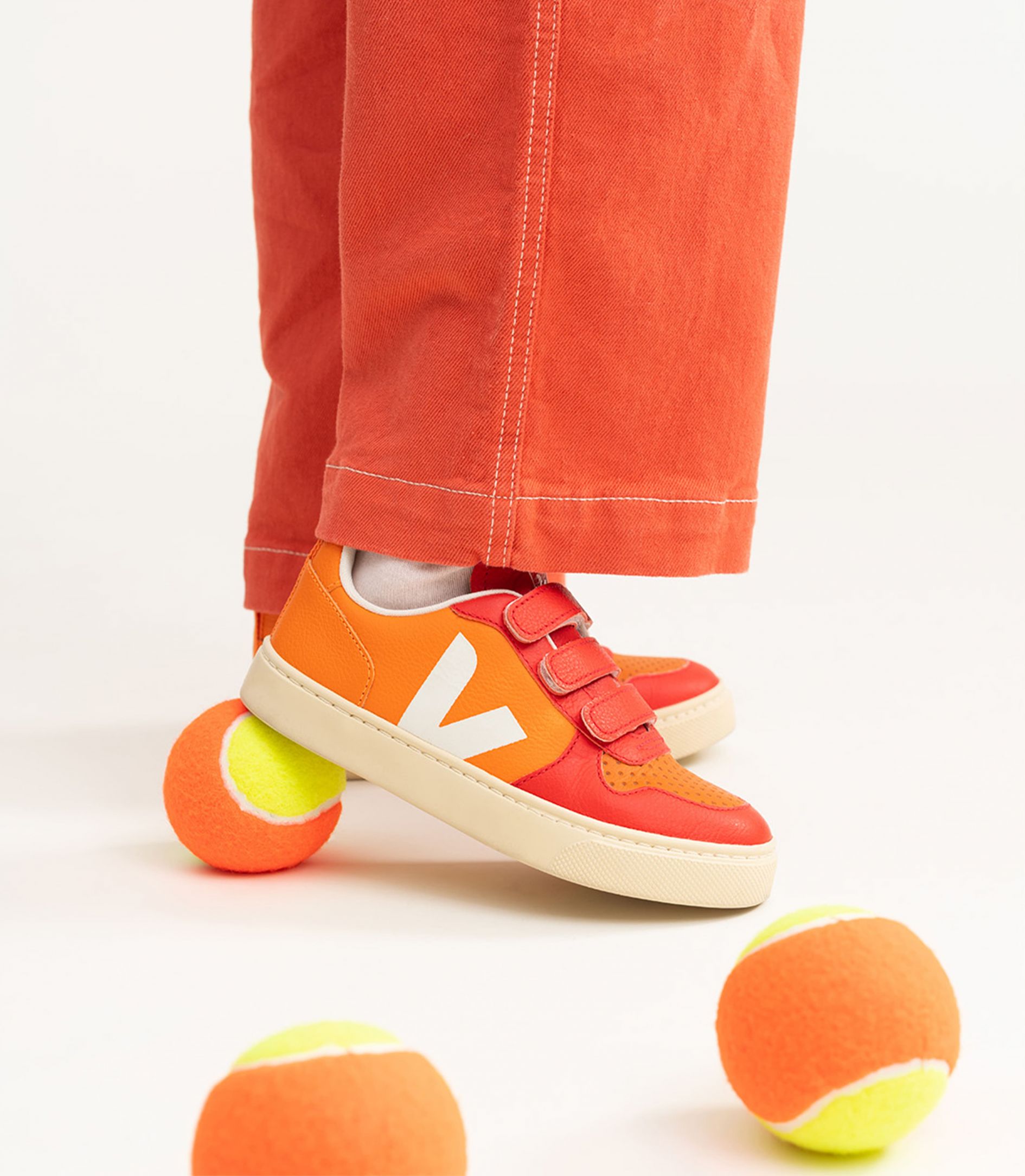 VEJA V-10 VEJA X THE ANIMALS OBSERVATORY ORANGE | VJ24798