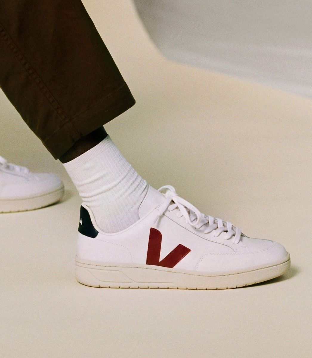 VEJA V-12 LEATHER WHITE MARSALA NAUTICO | VJ24265