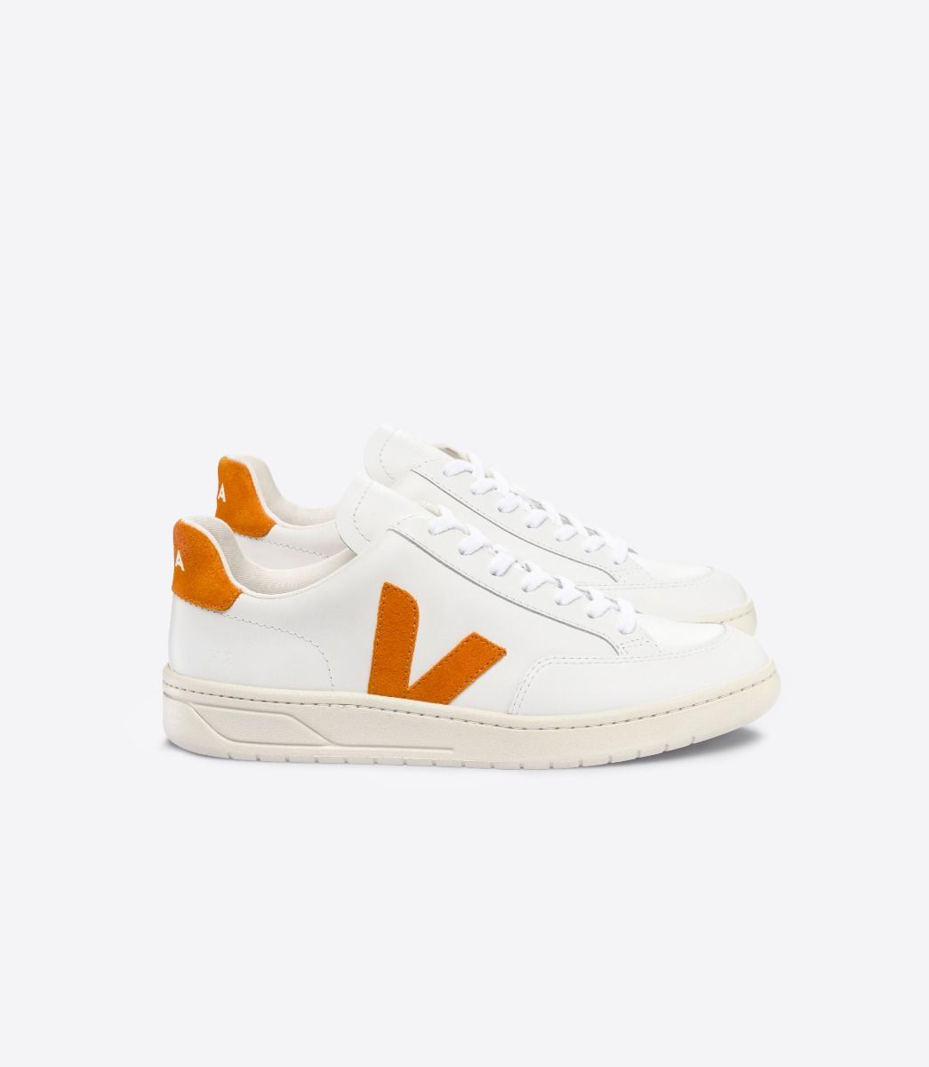 VEJA V-12 LEATHER WHITE PUMPKIN | VJ24253