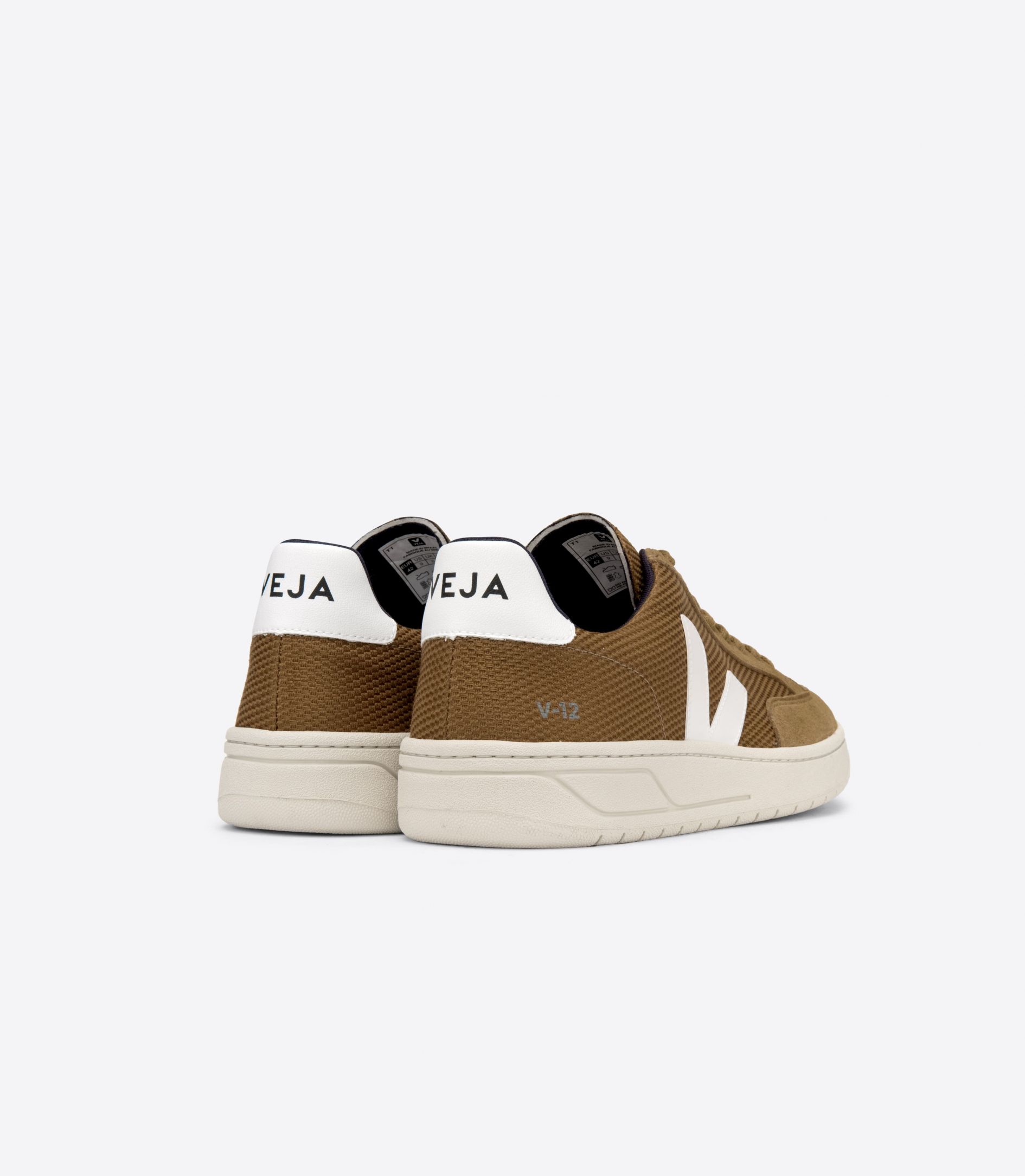 VEJA V-12 VEGAN B-MESH TENT WHITE | VJ24249