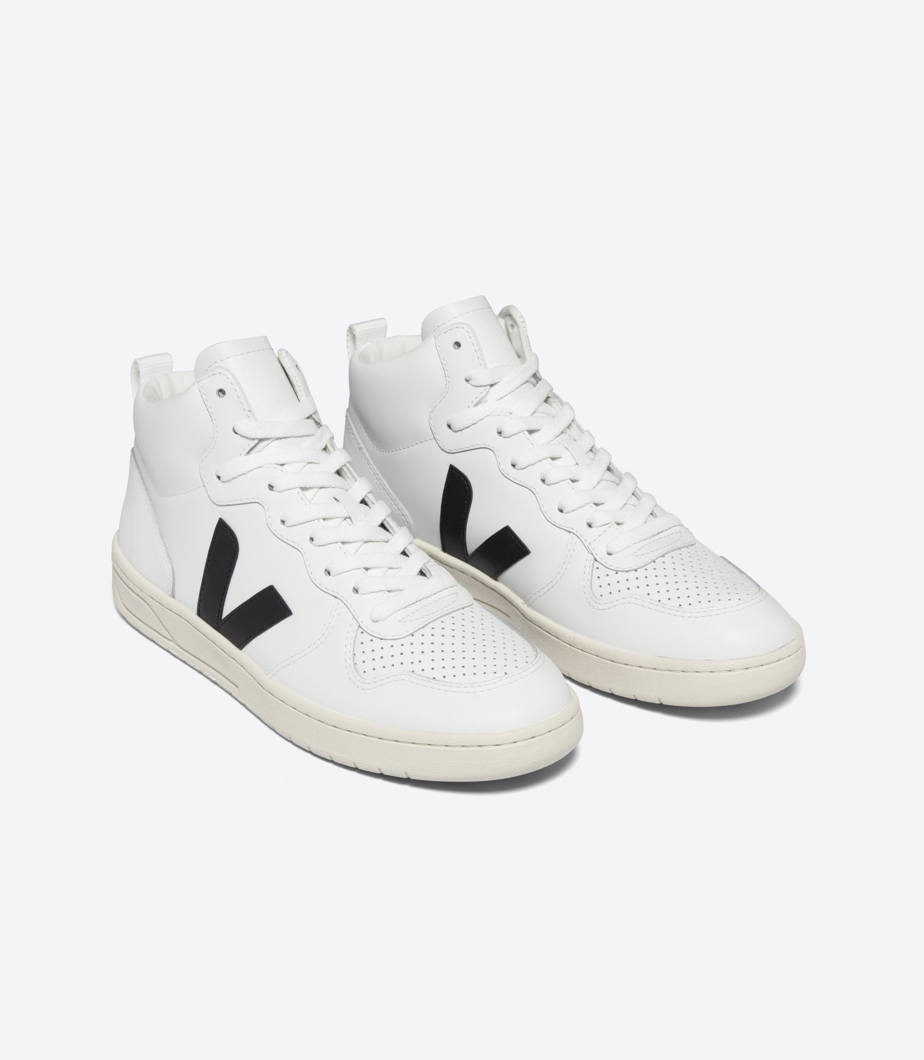 VEJA V-15 LEATHER WHITE BLACK | VJ24318