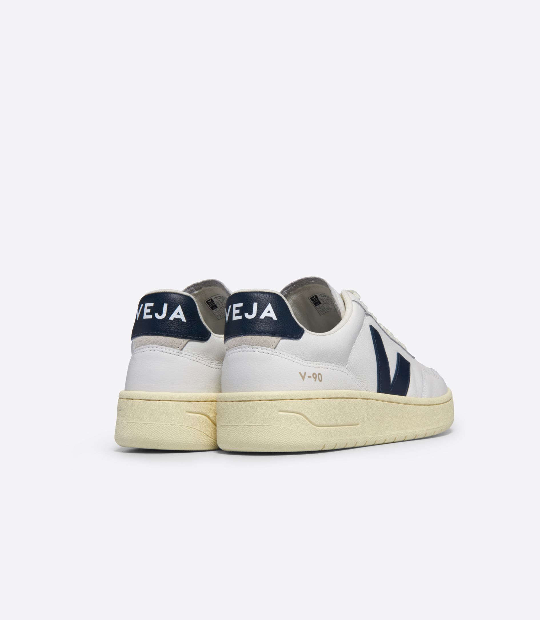 VEJA V-90 LEATHER WHITE NAUTICO | VJ24273