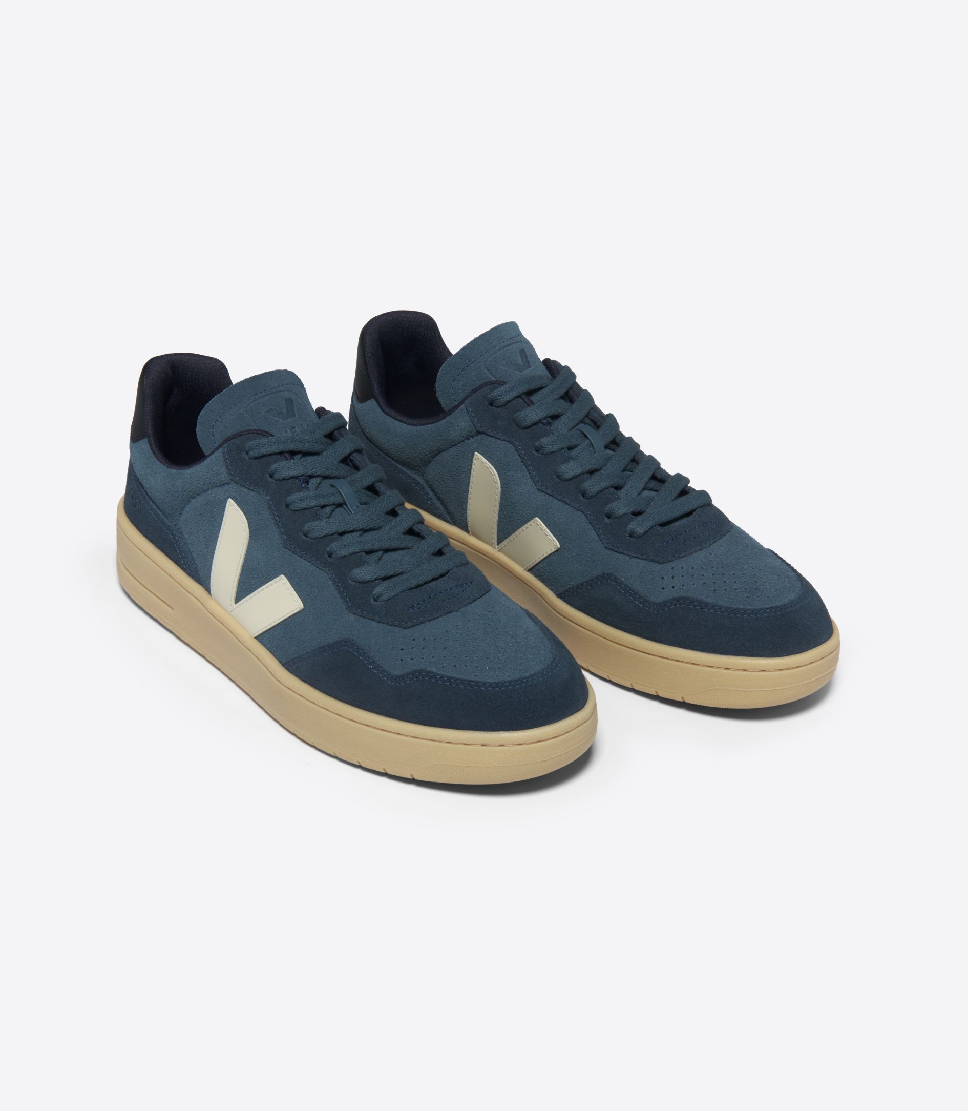 VEJA V-90 SUEDE CALIFORNIA PIERRE | VJ24277