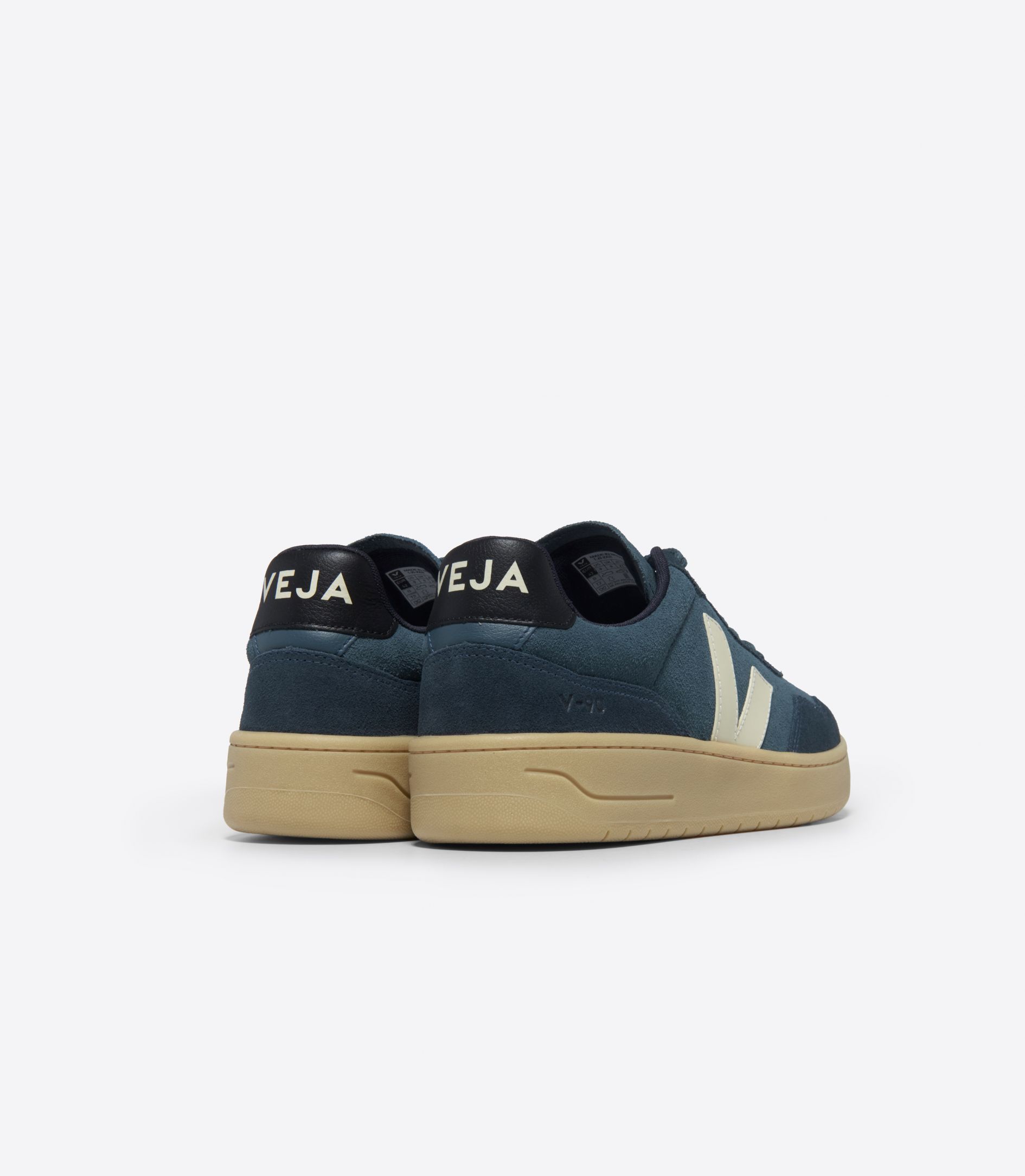 VEJA V-90 SUEDE CALIFORNIA PIERRE | VJ24277