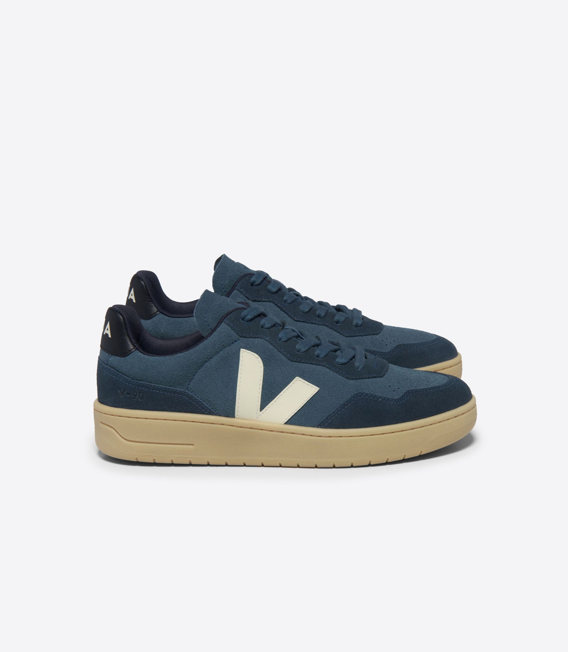 VEJA V-90 SUEDE CALIFORNIA PIERRE | VJ24277