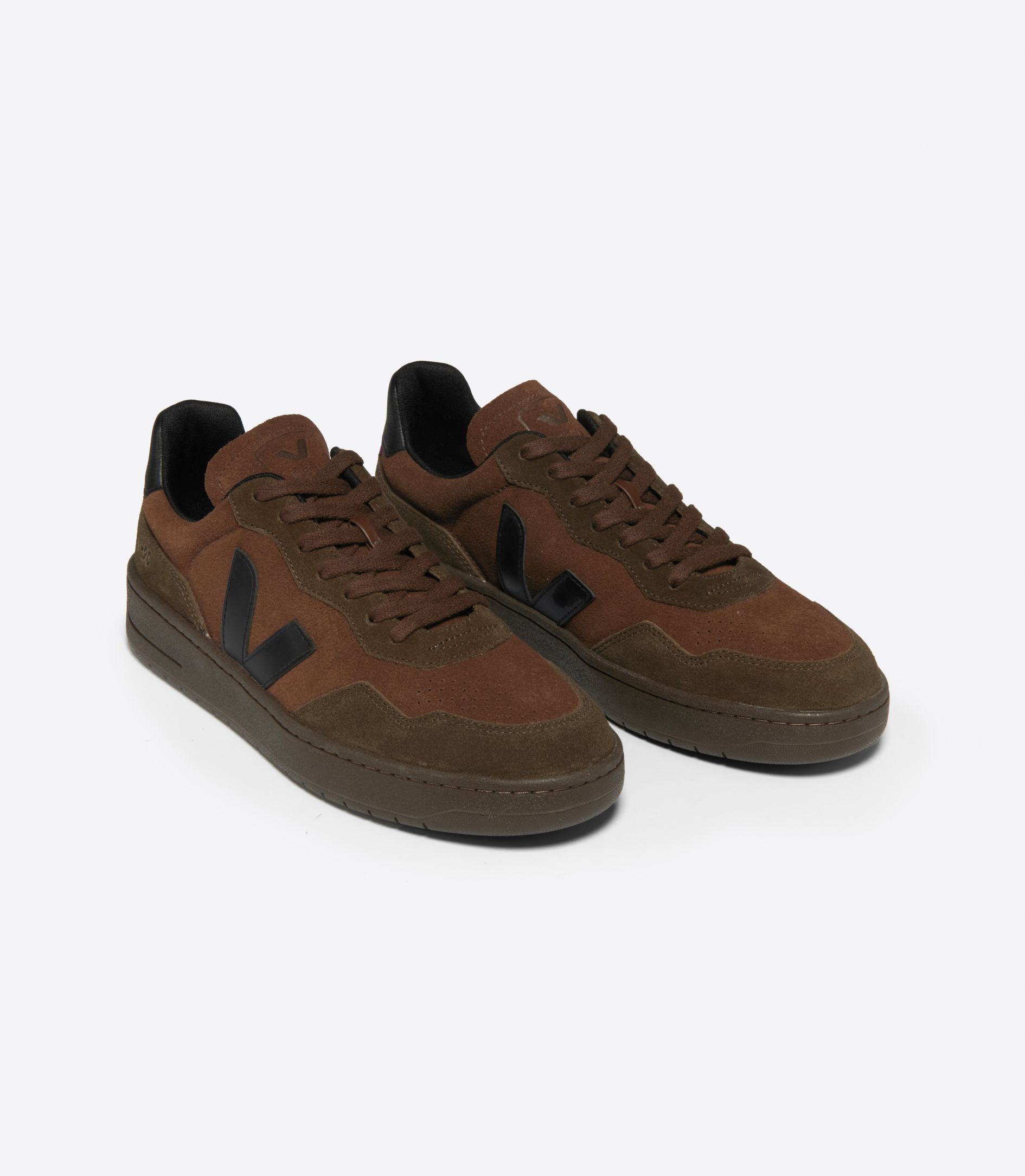 VEJA V-90 SUEDE WALNUT BLACK | VJ24569