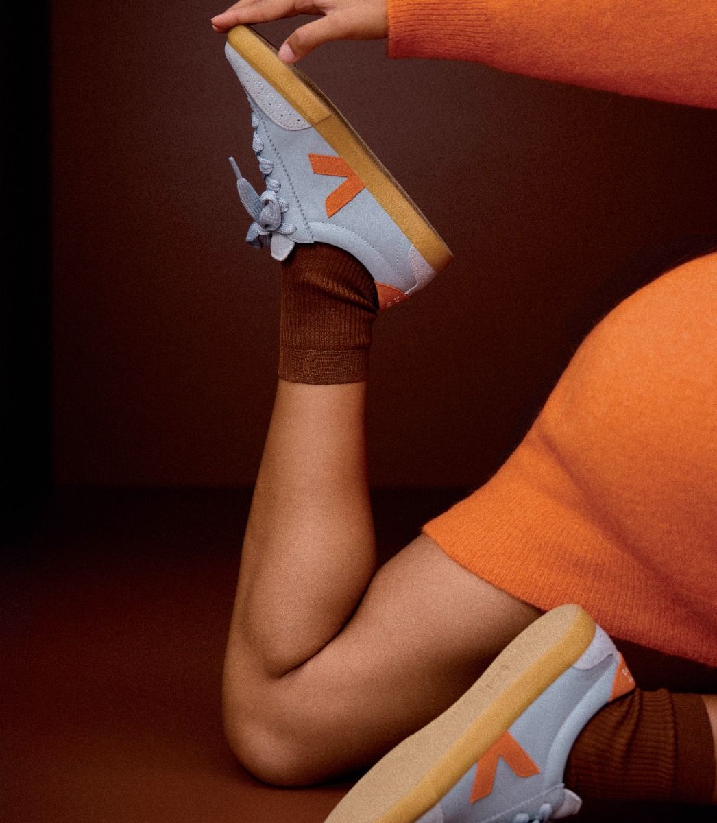 VEJA VOLLEY LEATHER VEJA X MAKE MY LEMONADE STEEL PUMPKIN | VJ24474