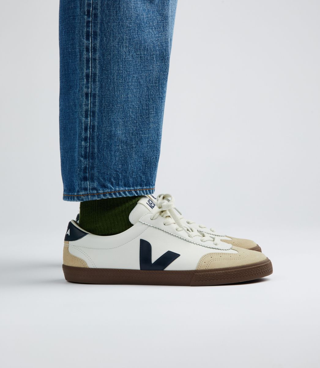 VEJA VOLLEY LEATHER WHITE NAUTICO BARK | VJ24478