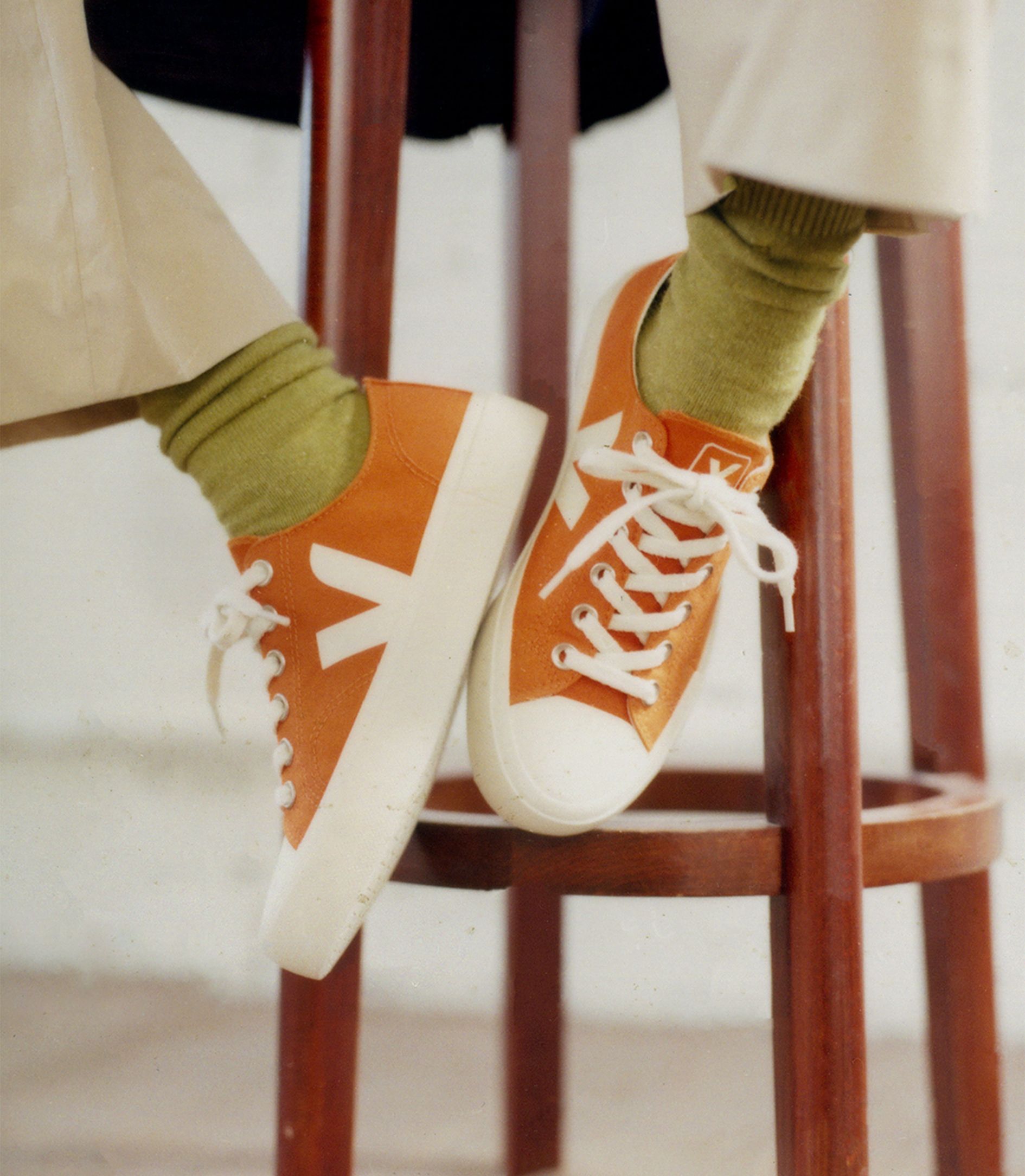 VEJA WATA II LOW CANVAS PUMPKIN PIERRE | VJ24394